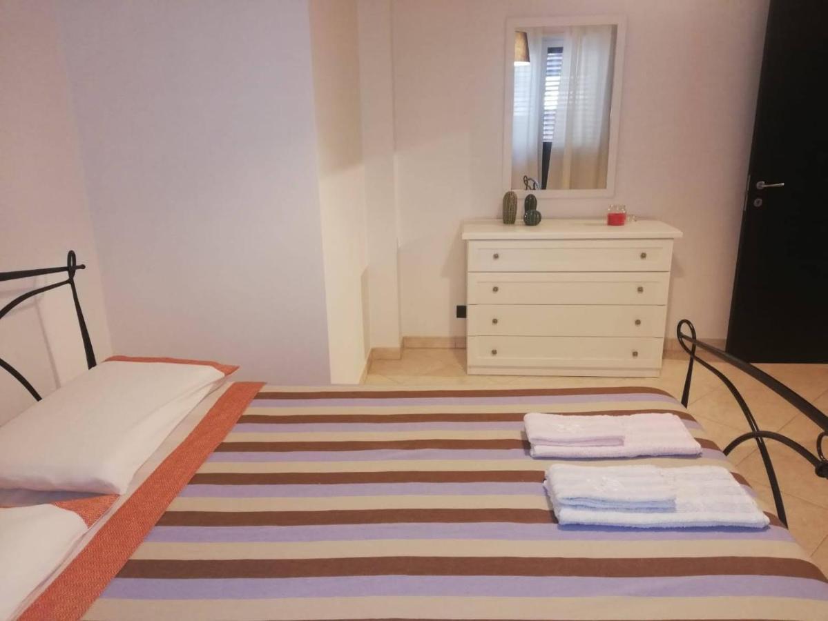 Casa Rosso Corallo Monopoli Luaran gambar